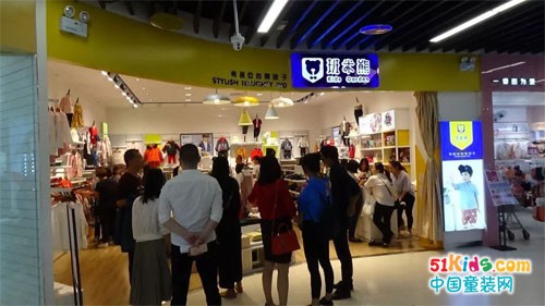 童装店的市场前景与创业机遇，童装店能开吗？